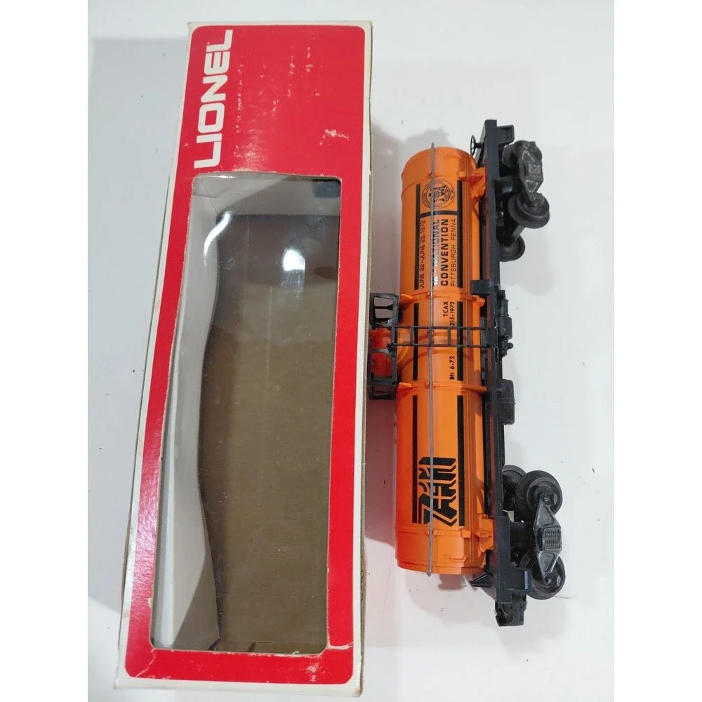 Lionel 6315-1972 O Gauge Model Railroad TCA Convention 1972 Tank Car w/Box